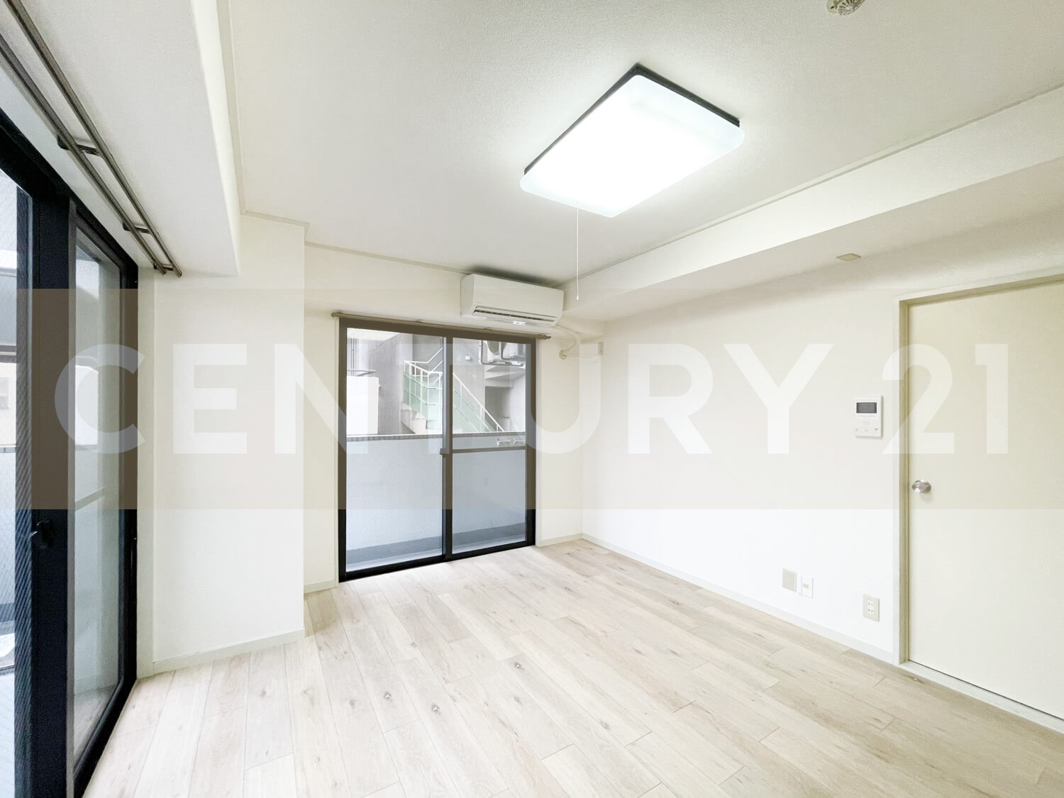 雑司が谷・目白・池袋の賃貸マンション・不動産ならセンチュリー21パキラハウス　フラットワセダ